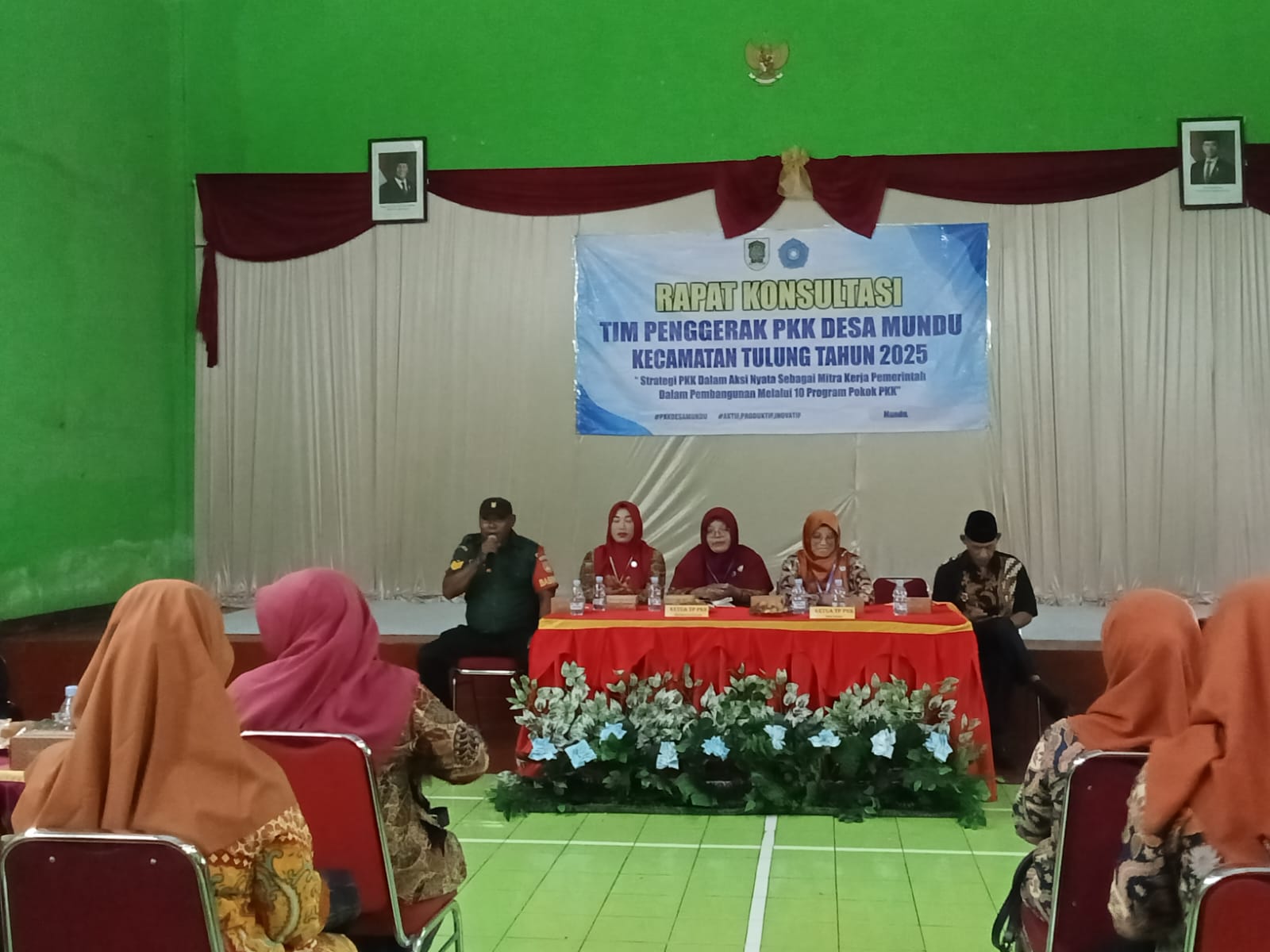 Babinsa Koramil Tulung Hadiri Rapat Konsultasi TP PKK Desa Mundu Klaten, Ini Katanya