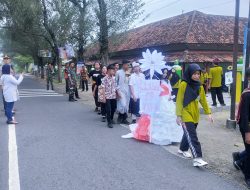 Amankan Kegiatan Karnaval HUT SMP Negeri 1 Karangdowo Ke-60, Babinsa Sampaikan Ini