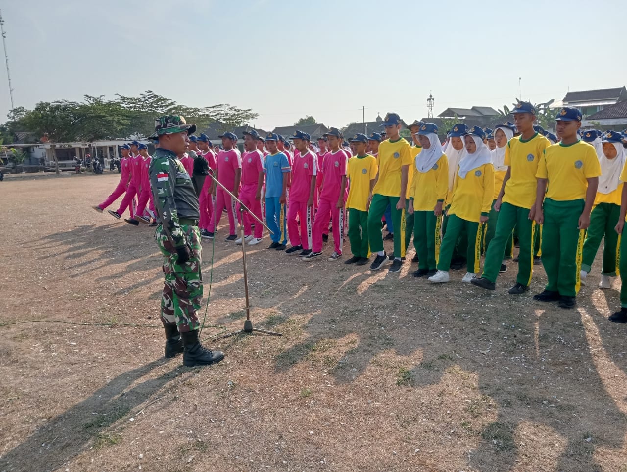 Pelatihan PBB Siswa SMP N 2 Delanggu Klaten, Wujud Kepedulian TNI terhadap Generasi Muda