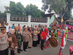 Desa Pereng Prambanan Klaten Gelar Kirab Budaya Sadranan Tahun 2025 Danramil Sampaikan Ini