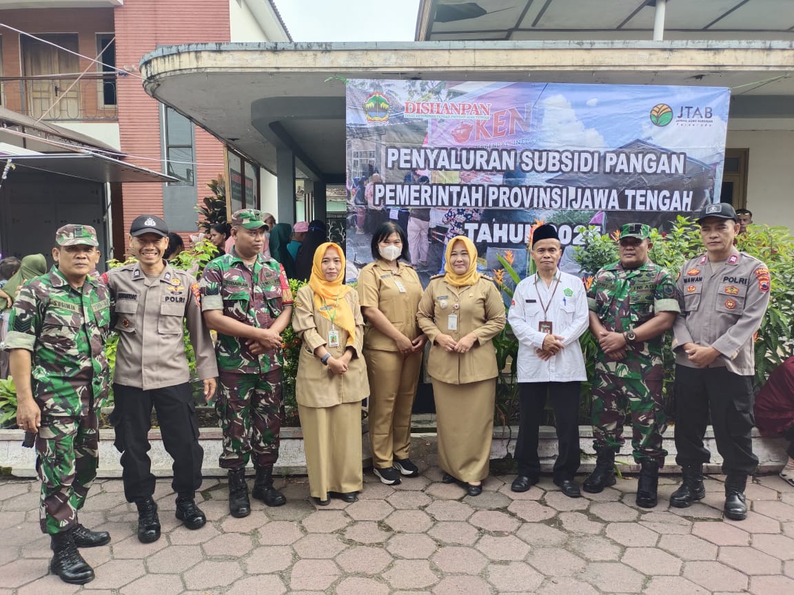 Pemprov Jateng Saluran Subsidi Pangan Di Kecamatan Juwiring