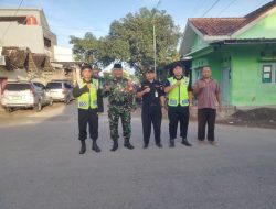 Pengamanan Sholat Idul Fitri 1446 H di Wilayah Kecamatan Wonosari Oleh Babinsa Dan Bhabinkamtibmas