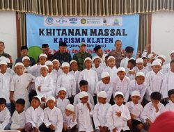 Babinsa Koramil 15 Polanharjo Hadiri Khitanan Massal Di Desa Wangen Klaten