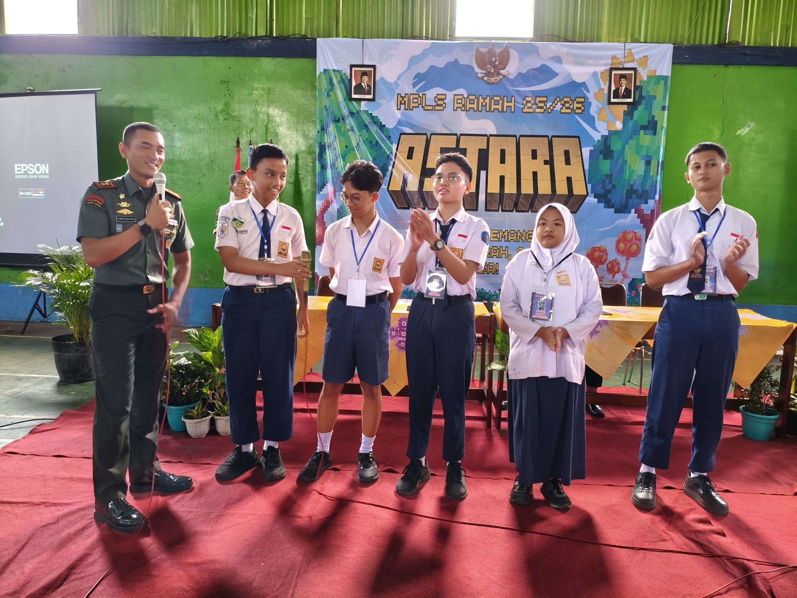 Dalam Rangka MPLS, Dandim 0723/Klaten Berikan Materi Wawasan Kebangsaan Siswa Baru SMA Negeri 1 Karanganom