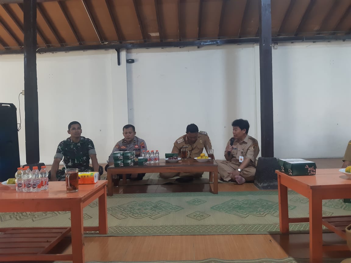 Koramil Jatinom Hadiri Paguyuban Sekdes, Jalin Kebersamaan Untuk Kemajuan Desa