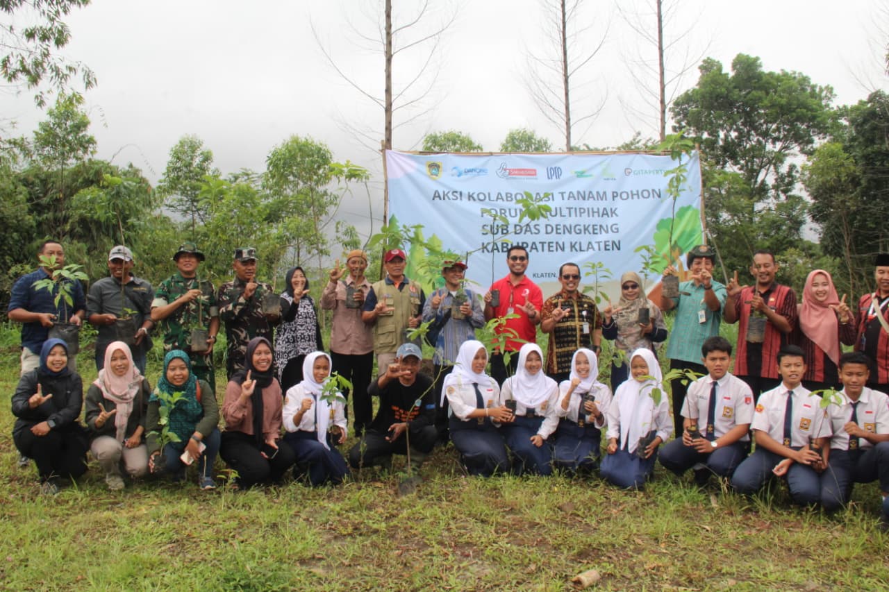 Aksi Kolaborasi Penanaman 1.100 Pohon Di Hulu Merapi Peringati Hari Tanam Pohon Sedunia