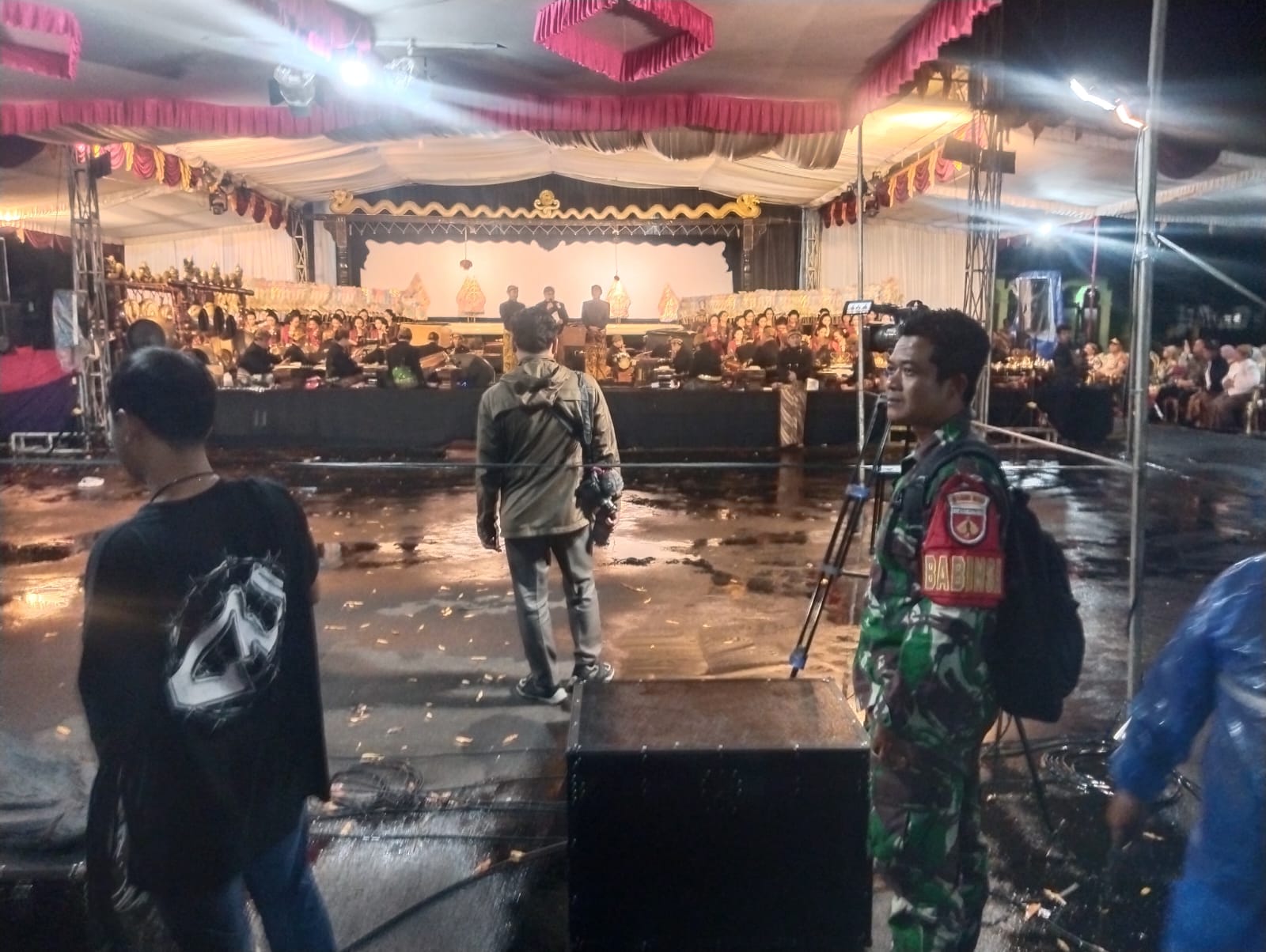 Danramil 01/Kota Hadiri Pagelaran Wayang Kulit Peringatan Hari Wayang Nasional Tahun 2025 Di Klaten