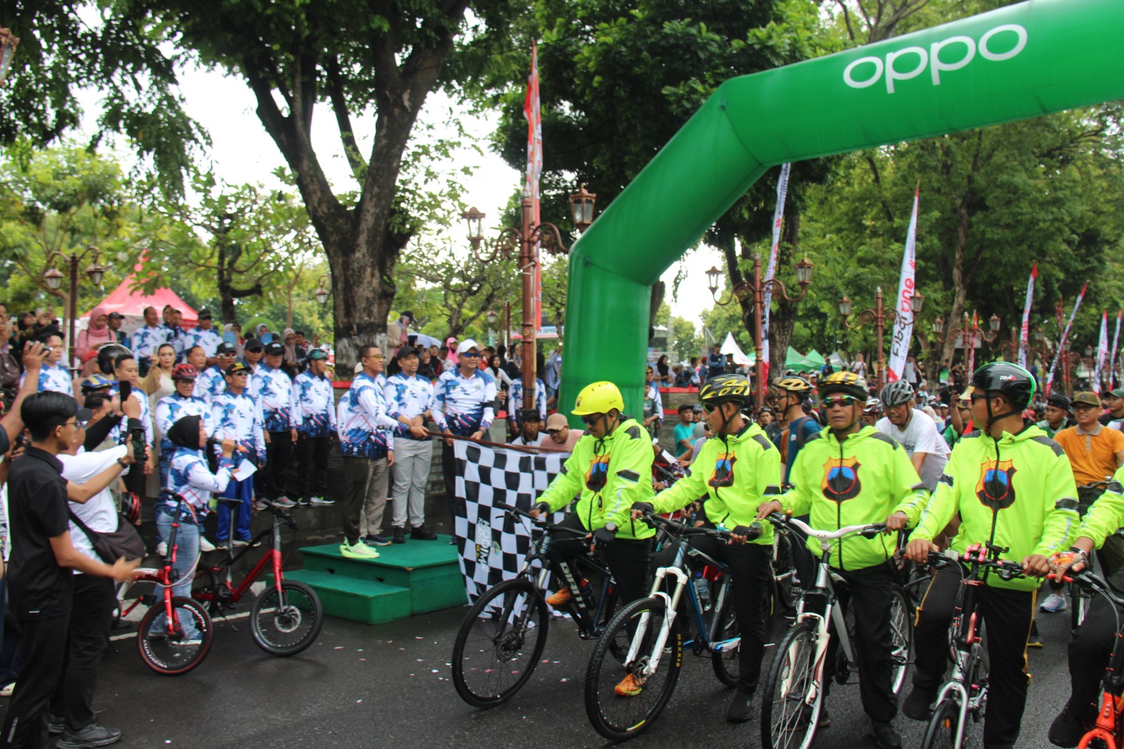 Semarak Hari Juang TNI AD 2025, Kodim 0723/Klaten Gelar Fun Bike Bersama Ribuan Warga