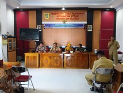 Koramil 04/Pedan Hadiri Pertemuan Rutin KTNA Kecamatan Pedan Di Balai Desa Temuwangi