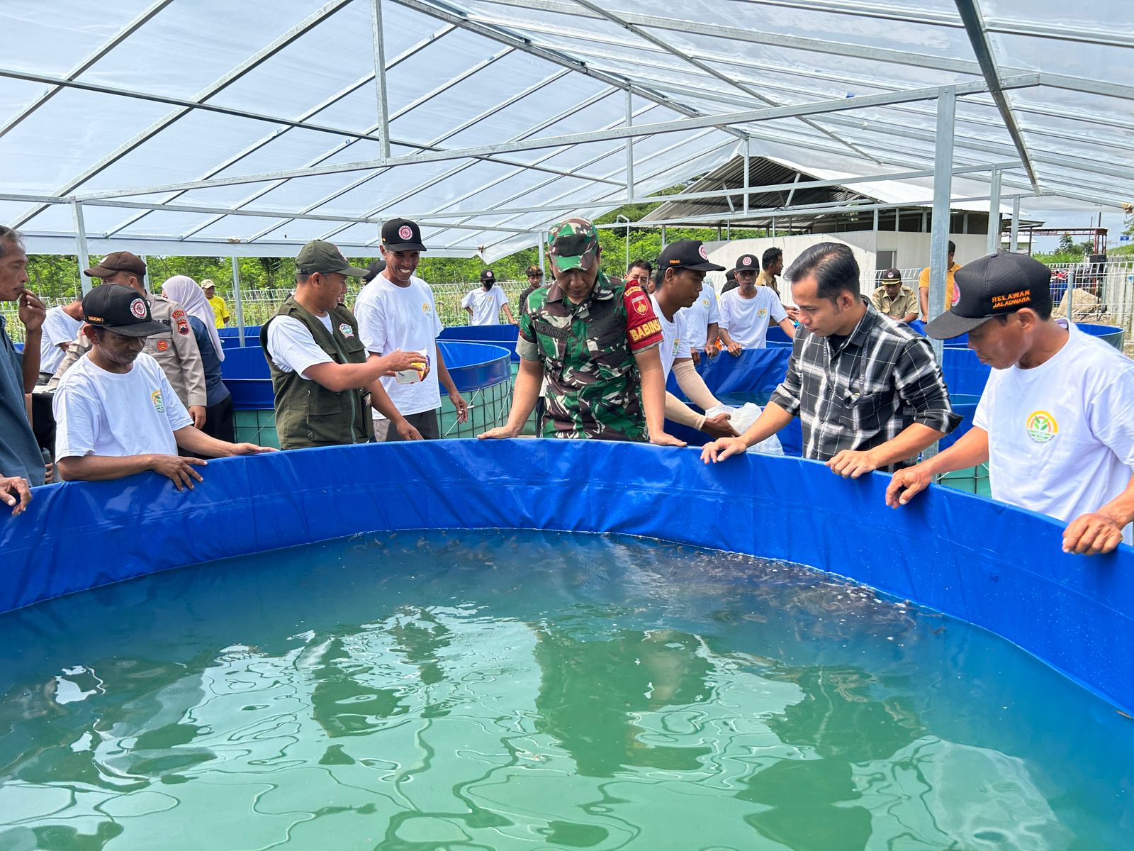 Babinsa Desa Joho Klaten Hadiri Launching Program Ketahanan Pangan Budidaya Lele Bioflok