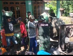 Karya Bakti Bangun Desa Sembung Klaten, Babinsa Koramil 07/Wedi Gotong Royong Betonisasi Jalan