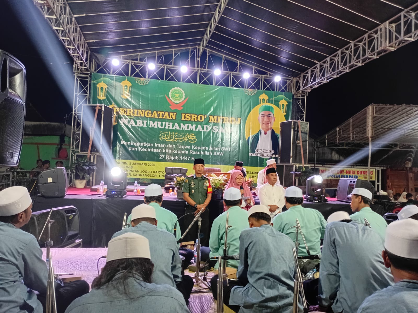 Sinergi TNI Dan Masyarakat Dalam Pengajian Akbar Isra’ Mi’raj Di Desa Sabranglor Trucuk Klaten