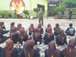 Tanam Nilai Kebangsaan, Babinsa Wonosari Bentuk Generasi Muda Berkarakter SMP Negeri 2 Wonosari Klaten