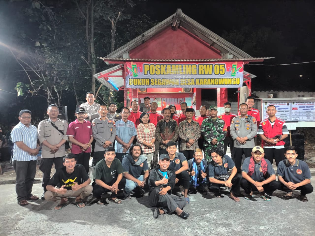 Sinergi Babinsa, Muspika dan Warga dalam Patroli Malam Ciptakan Wilayah Kondusif