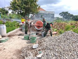Di Bulan Ramadhan, Betonisasi TMMD Sengkuyung Tahap I TA 2026 Kodim 0723/Klaten Terus Dikerjakan