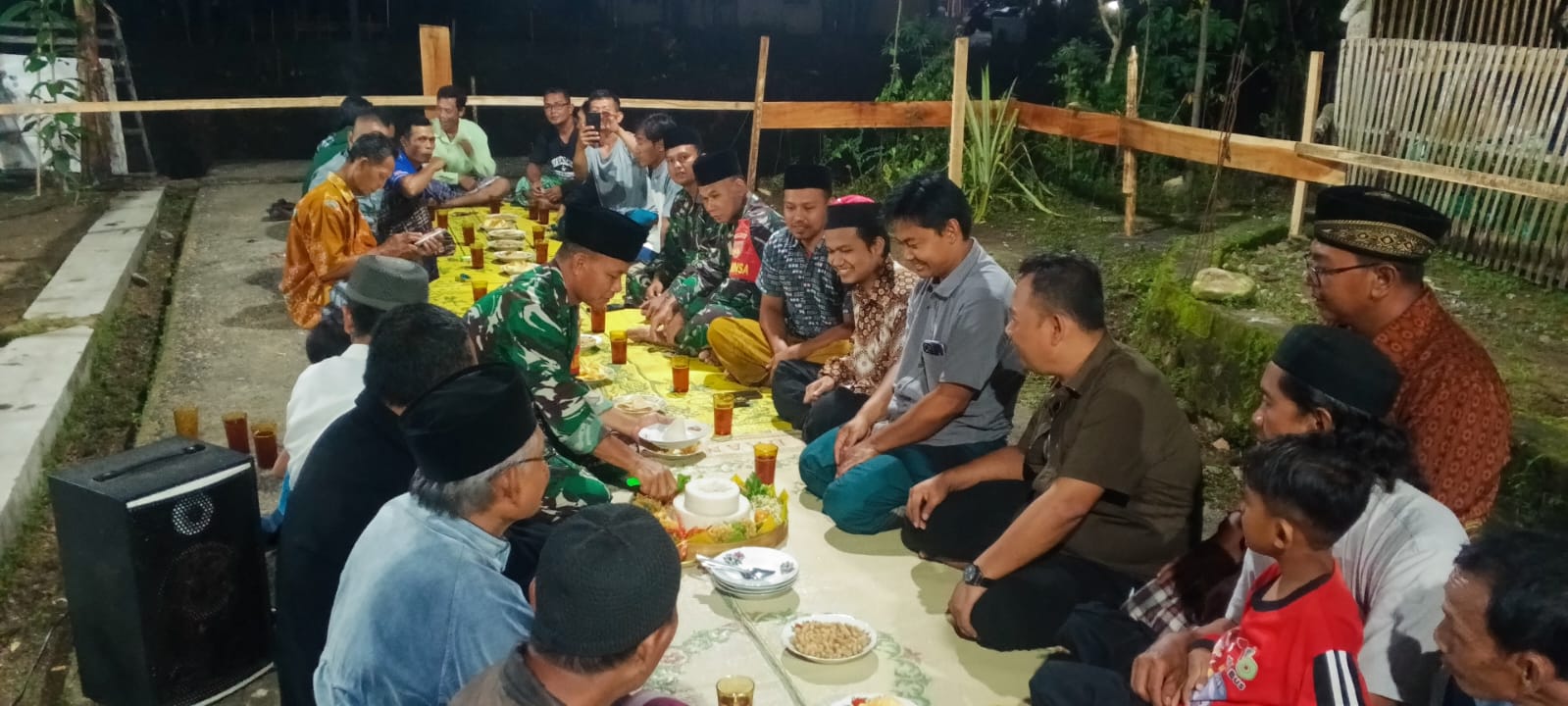 Koramil 18/Bayat Kodim 0723/Klaten Dan Warga Desa Dukuh Gelar Doa Bersama Kelancaran Pembangunan Jembatan Perintis Garuda TNI AD