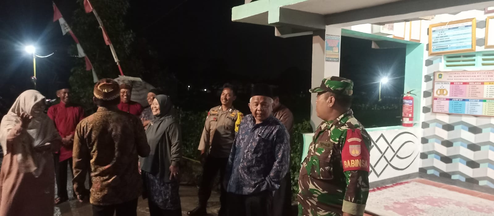 Perkuat Kamtibmas, Babinsa Kodim 0723/Klaten Sambangi Poskamling Desa Sidowayah Polanharjo