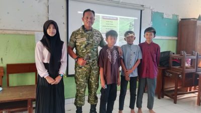 Babinsa Koramil 20 Cawas Beri Motivasi Siswa Dalam Pesantren Kilat SD Balak