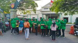 Semangat Ramadhan, Kodim 0723/Klaten Dan Persit Berbagi Takjil Untuk Masyarakat