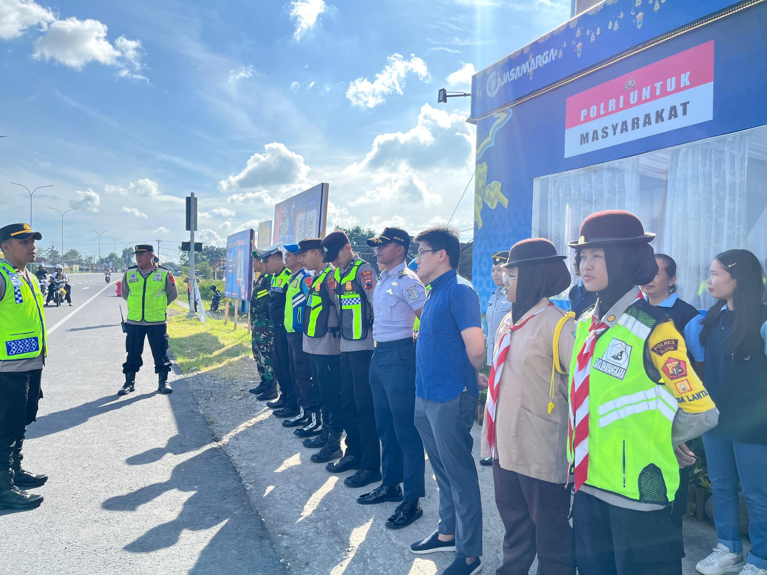Hadapi Kelancaran Arus Balik Lebaran, Kodim Klaten Siagakan Personel Di Berbagai Titik Strategis