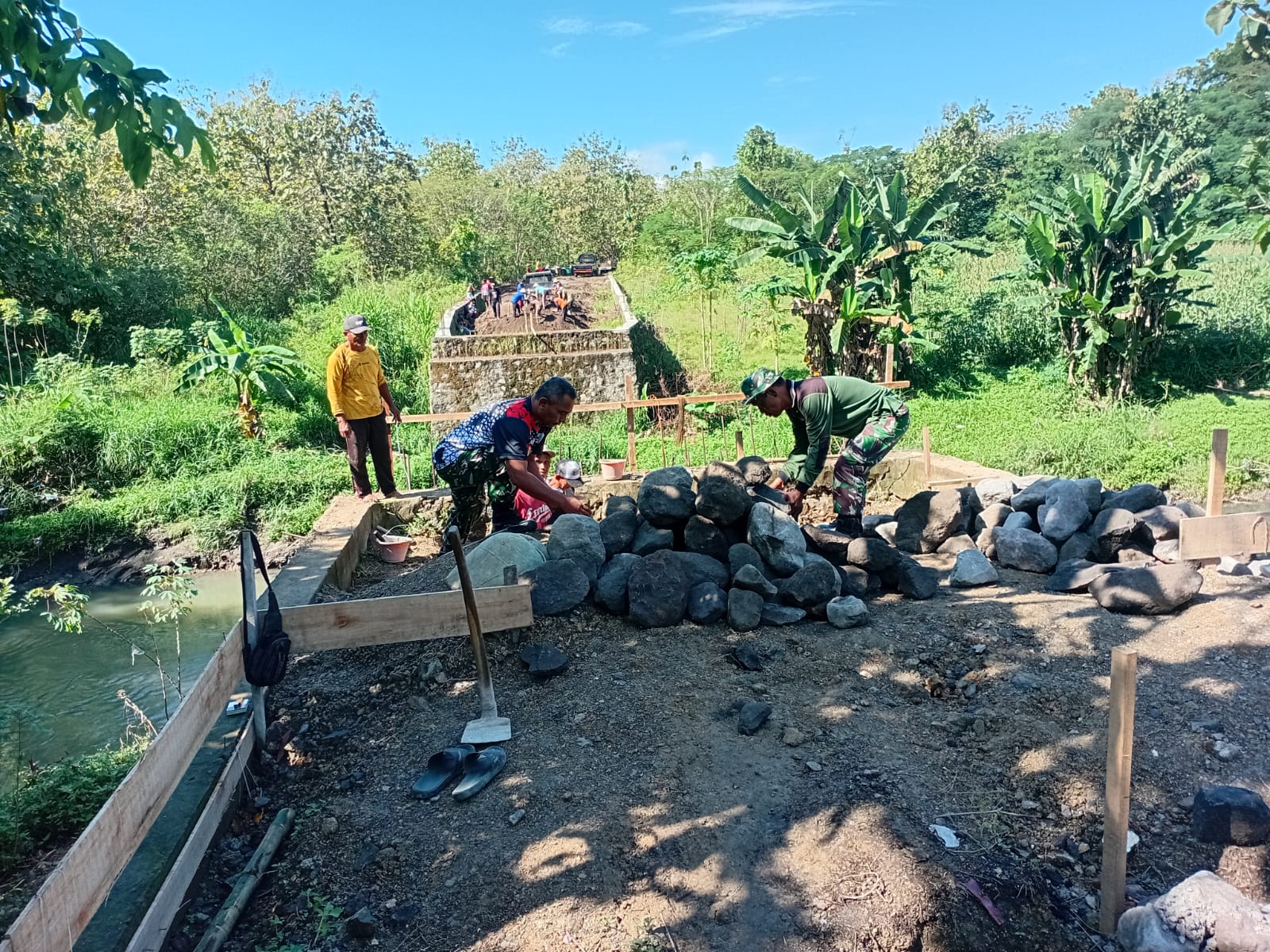 Pembangunan Jembatan Garuda Di Trucuk Terus Dikebut, Perkuat Akses Warga Trucuk–Bayat