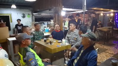 Babinsa Koramil Kebonarum Klaten Lakukan Patroli Dan Komsos, Perkuat Sinergi Jaga Kamtibmas