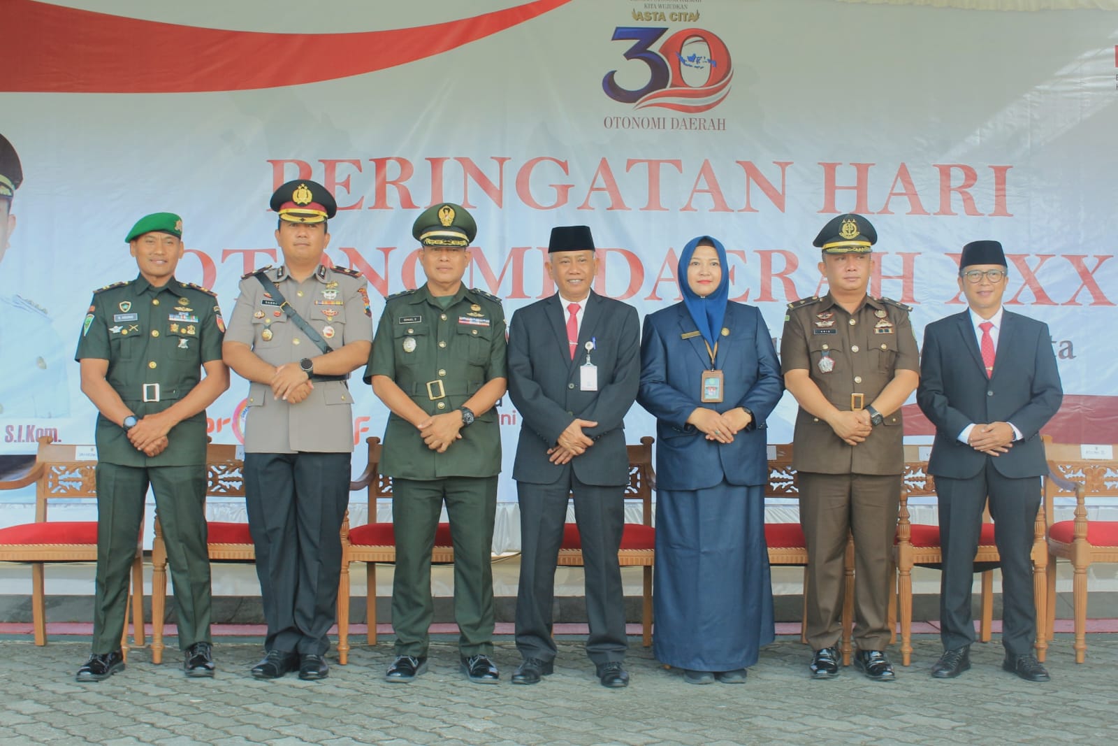 Kasdim Klaten Hadiri Upacara Peringatan Hari Otonomi Daerah XXX Tahun 2026 Tingkat Kabupaten Klaten