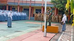 Upacara Bendera di SMK Negeri 1 Jogonalan: Wujud Aksi Nyata Generasi Muda dalam Bela Negara