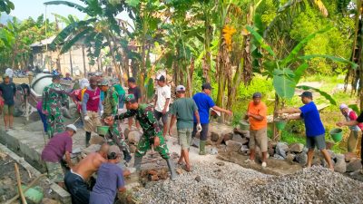 Sinergi TNI Dan Warga, Pembangunan Talud Akses Jembatan Garuda Di Burikan Terus Dikebut