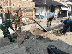 Wujud Kepedulian, Babinsa Koramil 01/Kota Kodim 0723/Klaten Karya Bakti Rehab RTLH