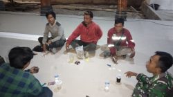 Babinsa Gemampir Lakukan Patroli Malam Dan Komsos, Ajak Warga Perkuat Keamanan Lingkungan Babinsa Gemampir Lakukan Patroli Malam Dan Komsos, Ajak Warga Perkuat Keamanan Lingkungan