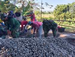 KBMKB XXXIV Kodim 0723/Klaten Percepat Betonisasi Jalan Usaha Tani Dan Pembangunan RTLH Di Desa Malangjiwan