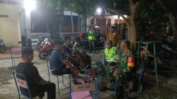Patroli Dan Komsos Babinsa Koramil Delanggu Perkuat Keamanan Dan Kerukunan Warga Desa Tlobong