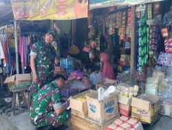 Babinsa Koramil Bayat Cek Harga Sembako, Pastikan Stabilitas Harga Pasar Tetap Terjaga