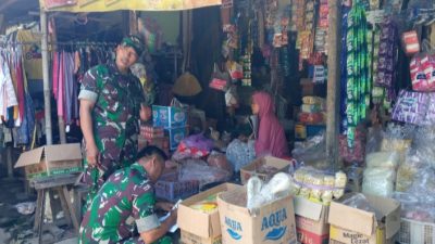Babinsa Koramil Bayat Cek Harga Sembako, Pastikan Stabilitas Harga Pasar Tetap Terjaga