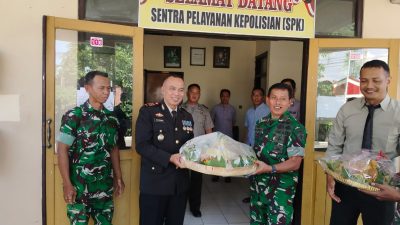 Koramil 22/Wonosari Rayakan HUT Bhayangkara ke-80 Bersama Polsek Wonosari, Wujud Nyata Sinergitas TNI-Polri Koramil 22/Wonosari Rayakan HUT Bhayangkara ke-80 Bersama Polsek Wonosari, Wujud Nyata Sinergitas TNI-Polri