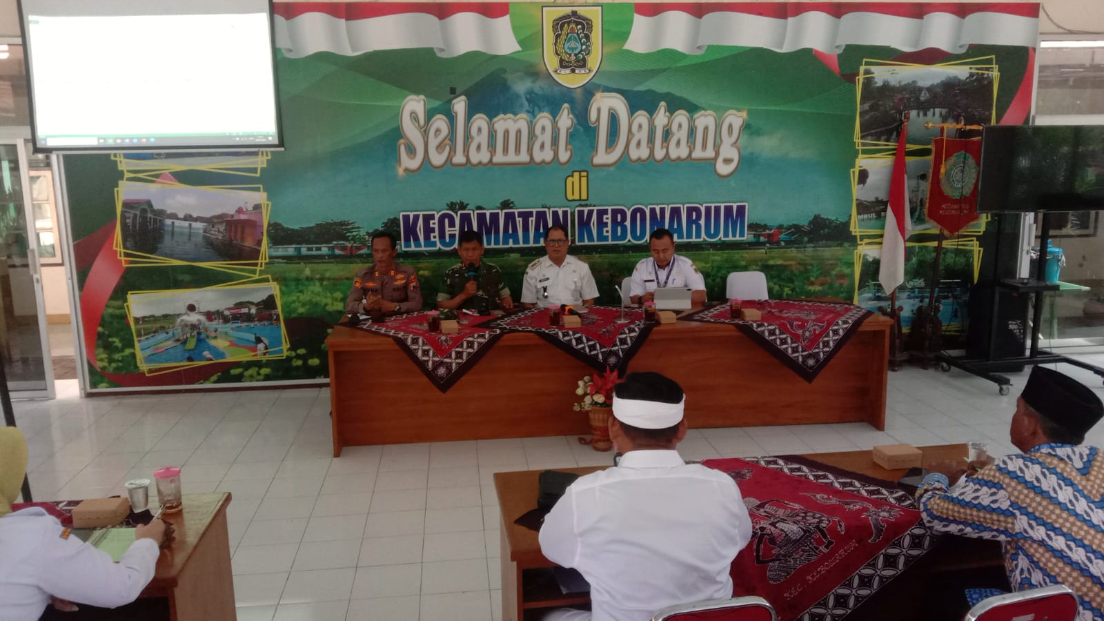 Bahas Program Wilayah Dan Persiapan Hari Jadi Klaten Ke-222 dan HUT Ke-81 RI, Forkopimcam Kebonarum Gelar Rakor Linsek