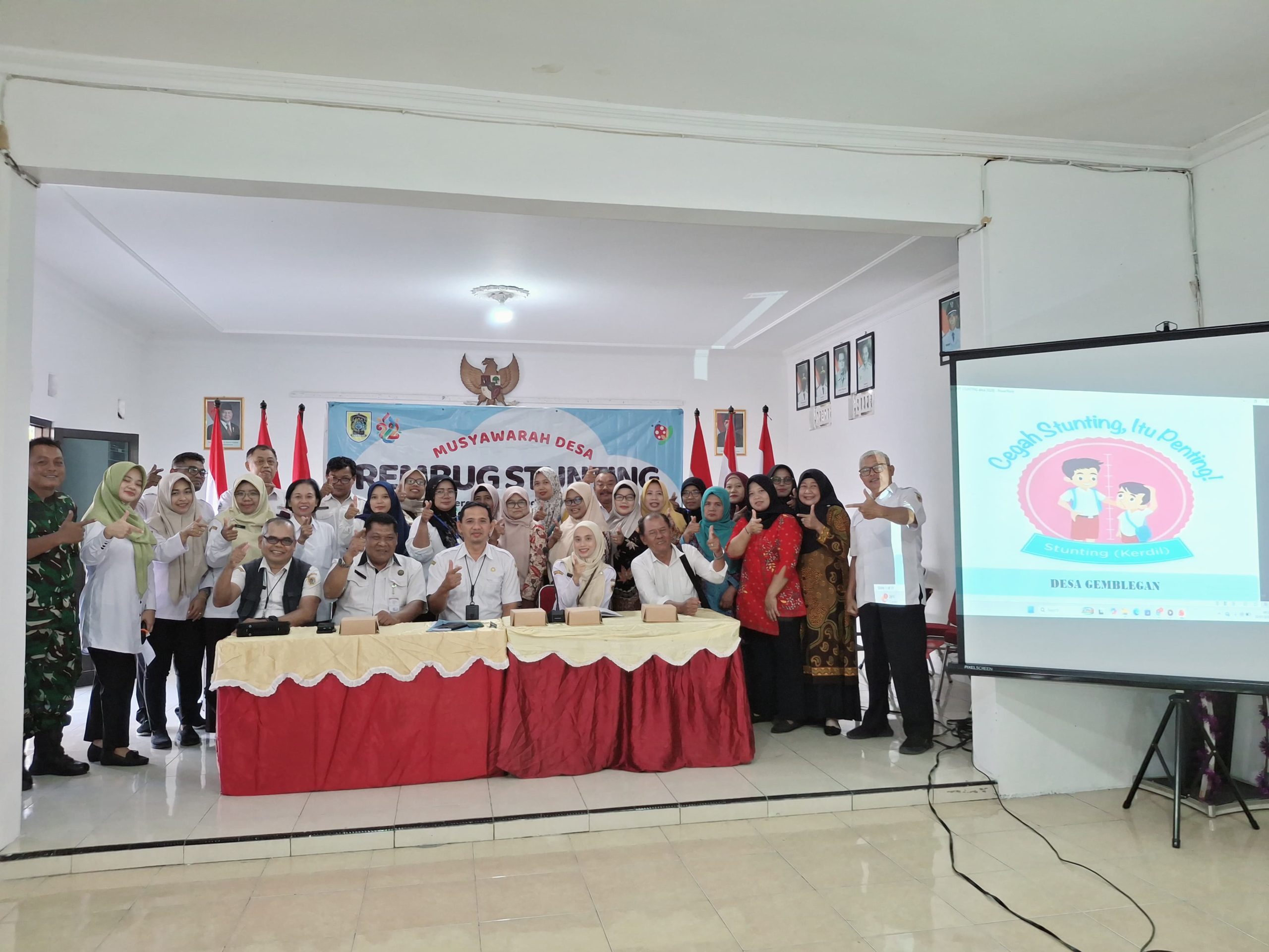 Babinsa Koramil 01/Kota Hadiri Rembug Stunting dan Musdes Pembentukan Tim Penyusun RKPDes 2027 Desa Gemblegan