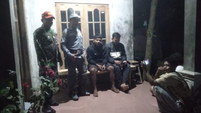 Patroli Malam Babinsa Koramil Trucuk Dan Linmas Perkuat Keamanan Lingkungan Desa Mandong Klaten