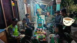 Babinsa Koramil 11/Karangnongko Dan Polsek Sinergi Patroli Malam, Jaga Keamanan Wilayah