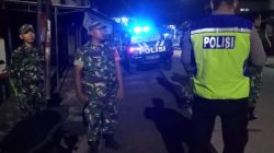 Babinsa Koramil Karangnongko Bersama Polsek Karangnongko Gelar Patroli Malam Gabungan Perkuat Kamtibmas
