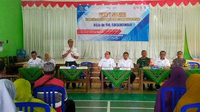 Babinsa Desa Glagah Hadiri Bakti Sosial Pemeriksaan Kesehatan Dan Pengobatan Gratis Di Jatinom
