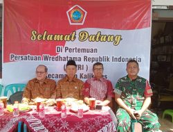 Babinsa Gemblegan Hadiri Pertemuan PWRI, Perkuat Silaturahmi Dan Komunikasi Dengan Warga