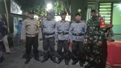 Sinergi TNI-Polri, Babinsa dan Bhabinkamtibmas Patroli Malam Jaga Kamtibmas Desa Tambakboyo