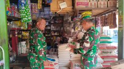 Babinsa Koramil 13/Kemalang Pantau Harga Sembako Di Pasar Kembang, Kondisi Stabil