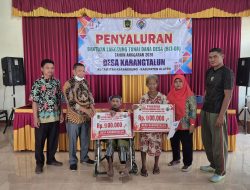 BLT Dana Desa Karangtalun Disalurkan, Babinsa Dampingi Penyaluran Untuk Warga Kurang Mampu