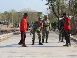 Betonisasi Jalan Desa Trucuk Jadi Perhatian Dansatgas TMMD ke-130 Kodim 0723/Klaten