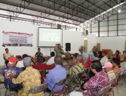 Antusias Ikuti Penyuluhan Wasbang TMMD, Warga Trucuk Perkuat Keharmonisan Bermasyarakat