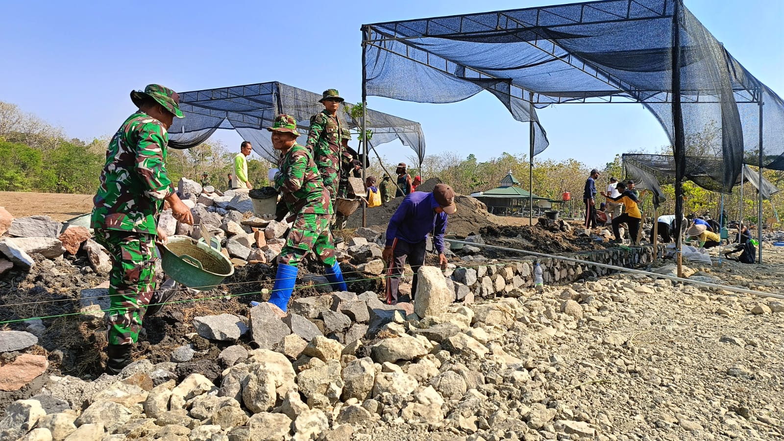 TMMD Reguler ke-130 Hadirkan Pembangunan Talud Bagi Masyarakat Trucuk