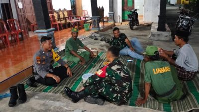 Patroli dan Komsos, Upaya Babinsa Jaga Stabilitas Wilayah